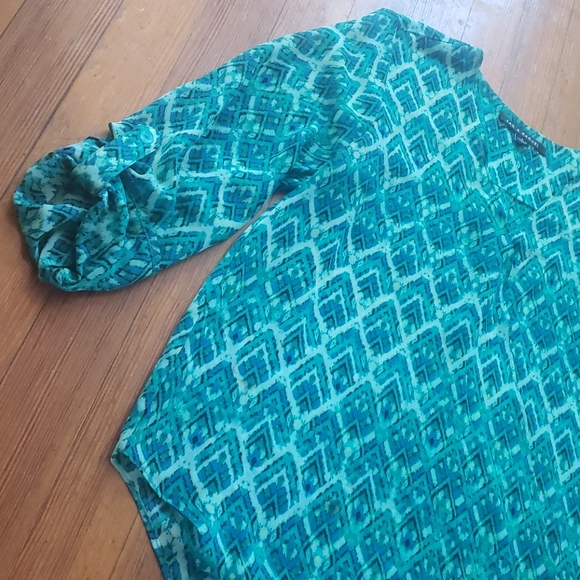 Zac & Rachel teal print blouse size small - Picture 3 of 10